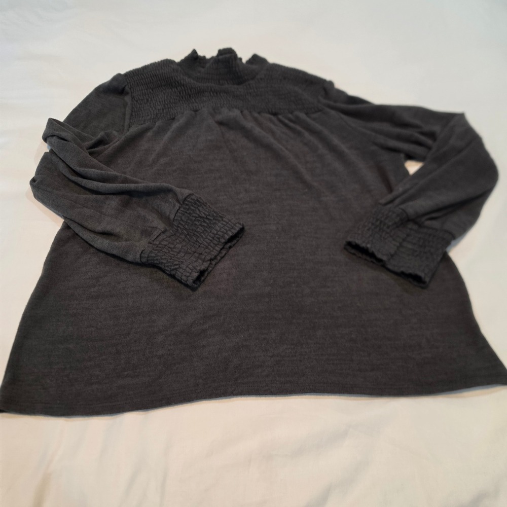 Kaileigh Smocked Yoke Blouse Womens XL Charcoal Gray Excellent Mock Neck Knit